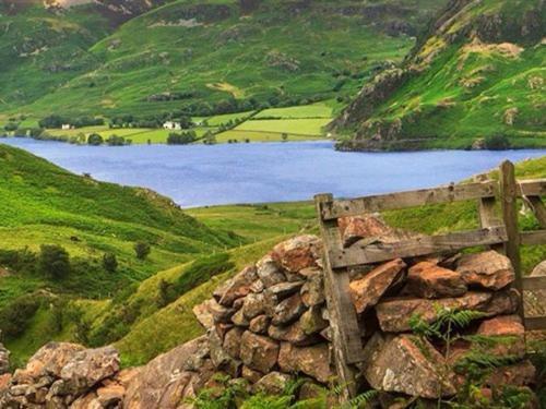 The Westmorland Inn Боунес-он-Уиндермер Экстерьер фото